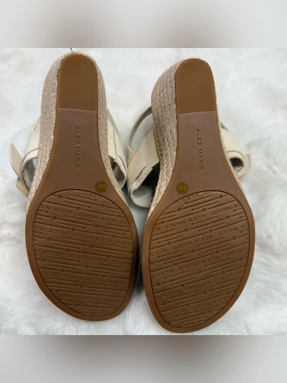 Alex Marie Women’s Size 9M Ivory Leather Cork Wedge Sandalsv